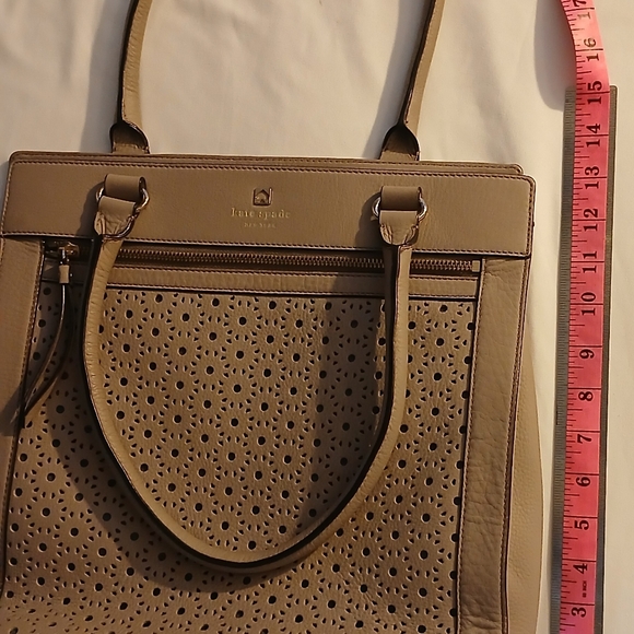 ♠️Kate Spade perforated Leather Tote - Picture 10 of 14
